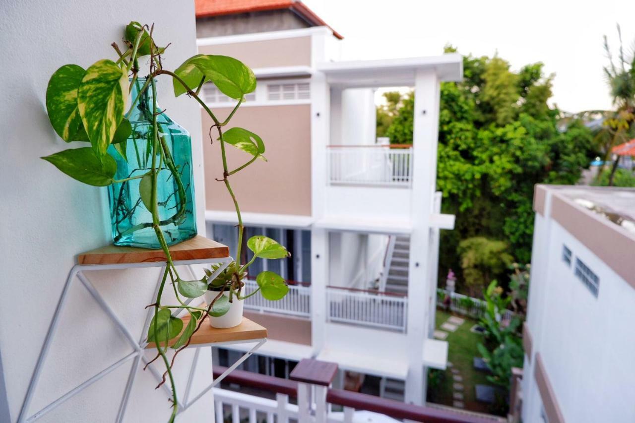 The Sloth Bali Hotel Canggu  Ngoại thất bức ảnh